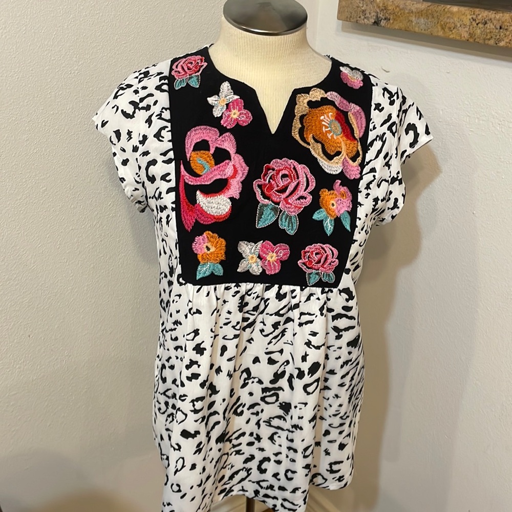 Bella Wild Flower Embroidered Top